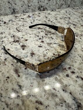 CHANEL Brown Gradient Sunglasses with Gold Camellia Accents